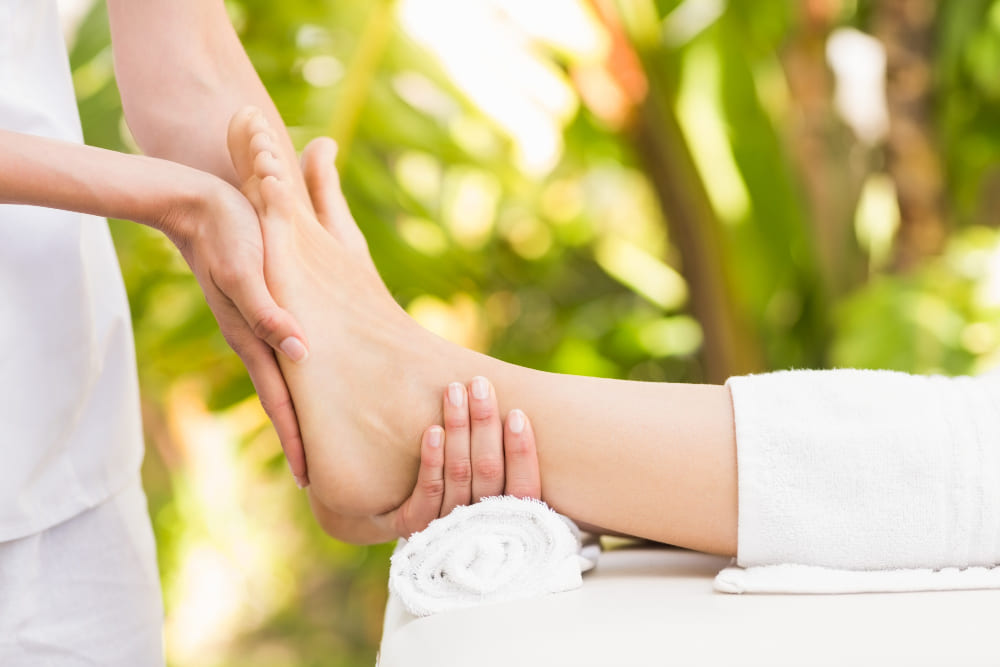 jennifer body derma'zen porttrait soins des pieds à pertuis callus peeling yumi feet